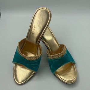 Vintage turquoise, velvet and gold heels